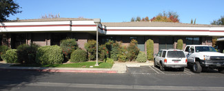 More details for 1041 N Demaree St, Visalia, CA - Office for Lease