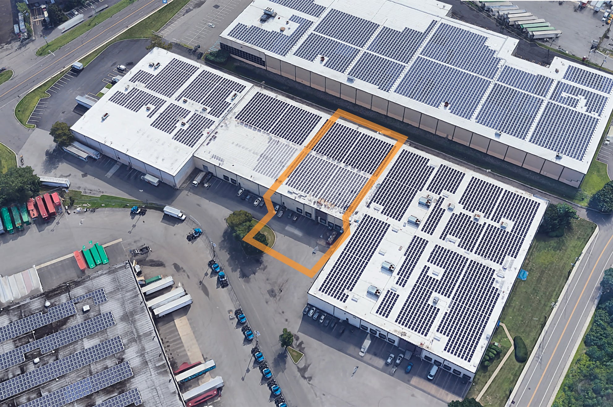 111-115 Castle Rd, Secaucus, NJ for lease Building Photo- Image 1 of 11