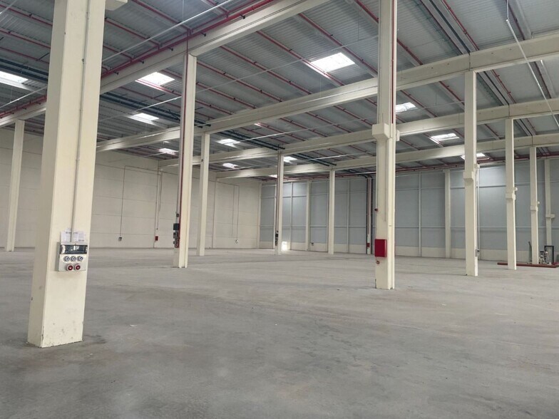 Industrial in Córdoba for lease - Building Photo - Image 3 of 10