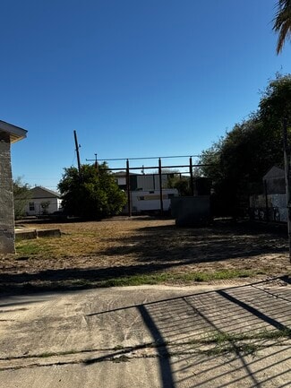 More details for 2901 Guadalupe st, Laredo, TX - Land for Sale