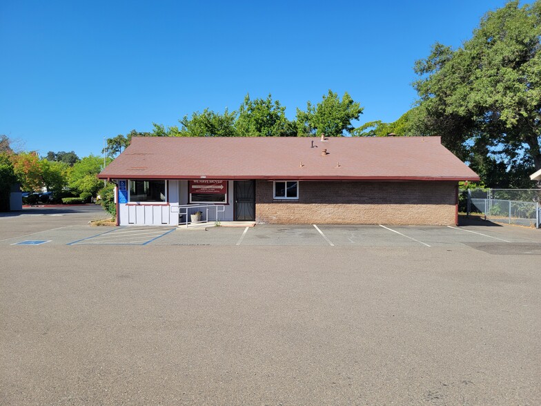 1055 Grass Valley Hwy, Auburn, CA for lease - Building Photo - Image 1 of 26