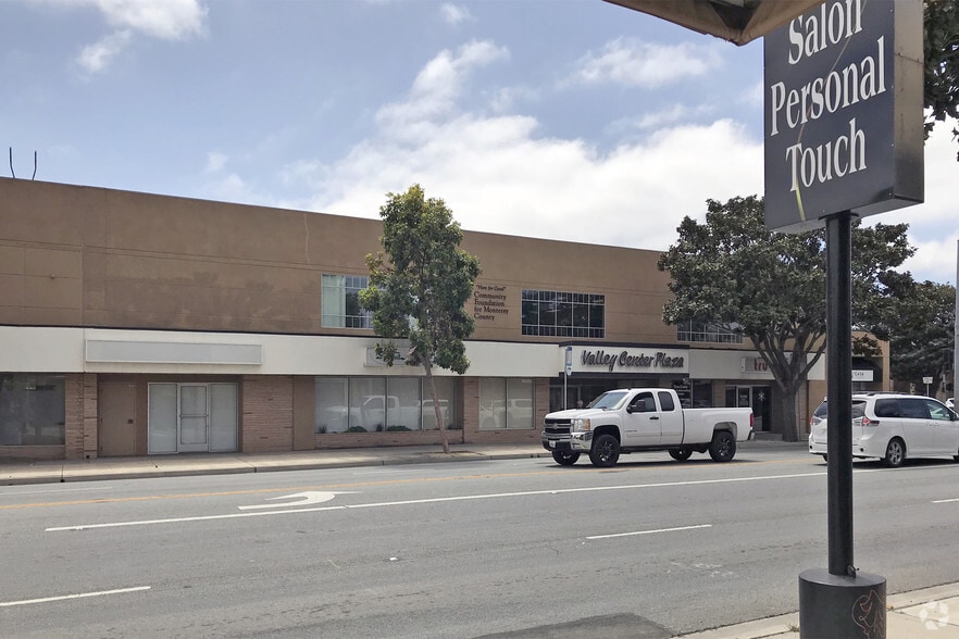 945 S Main St, Salinas, CA for lease - Building Photo - Image 2 of 5