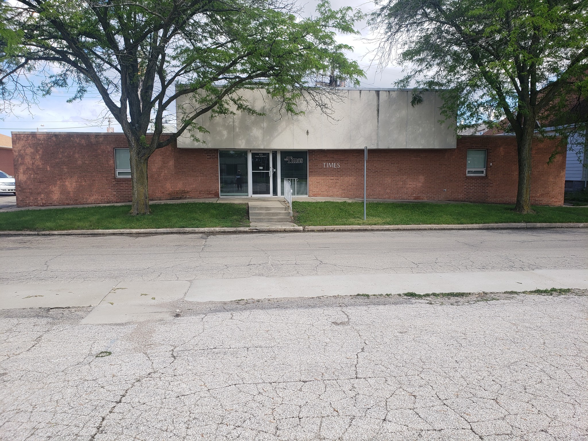 115 Oak St, Streator, IL for sale Primary Photo- Image 1 of 1