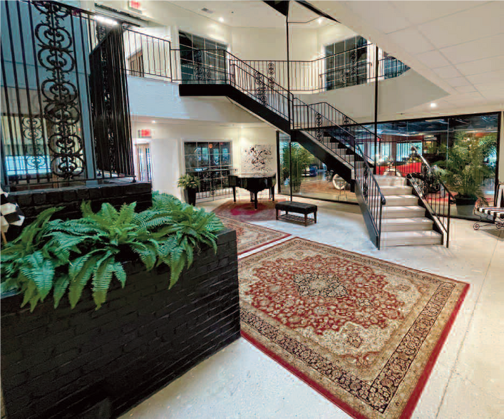 1030 S Rangeline Rd, Carmel, IN for lease - Interior Photo - Image 2 of 3