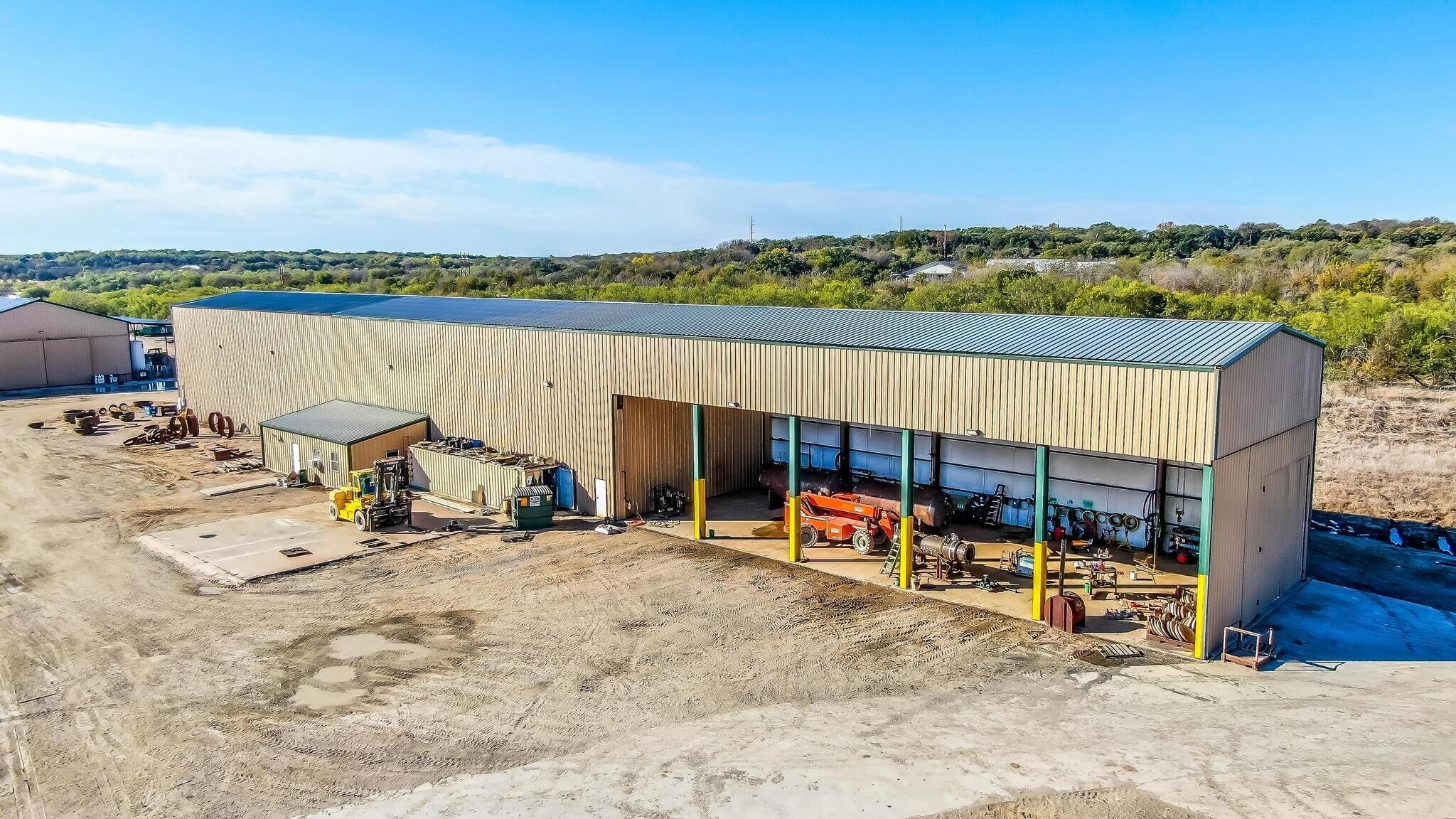 520 Tradeway Dr, Mineral Wells, TX 76067 Industrial for Sale