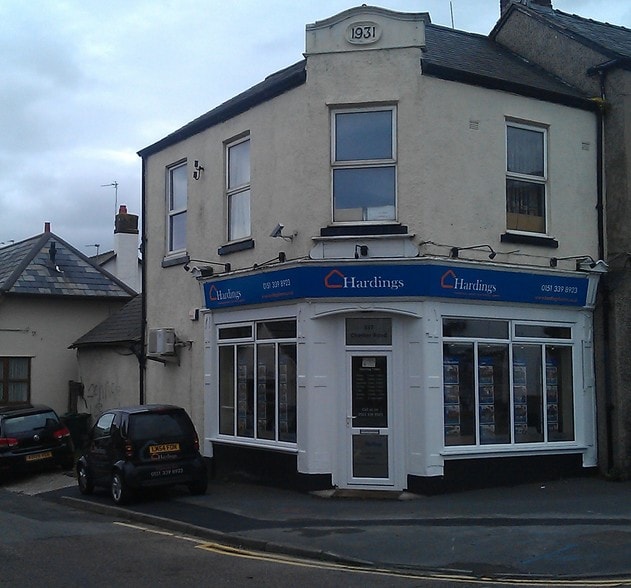 337 Chester Rd, Ellesmere Port for sale - Primary Photo - Image 1 of 1