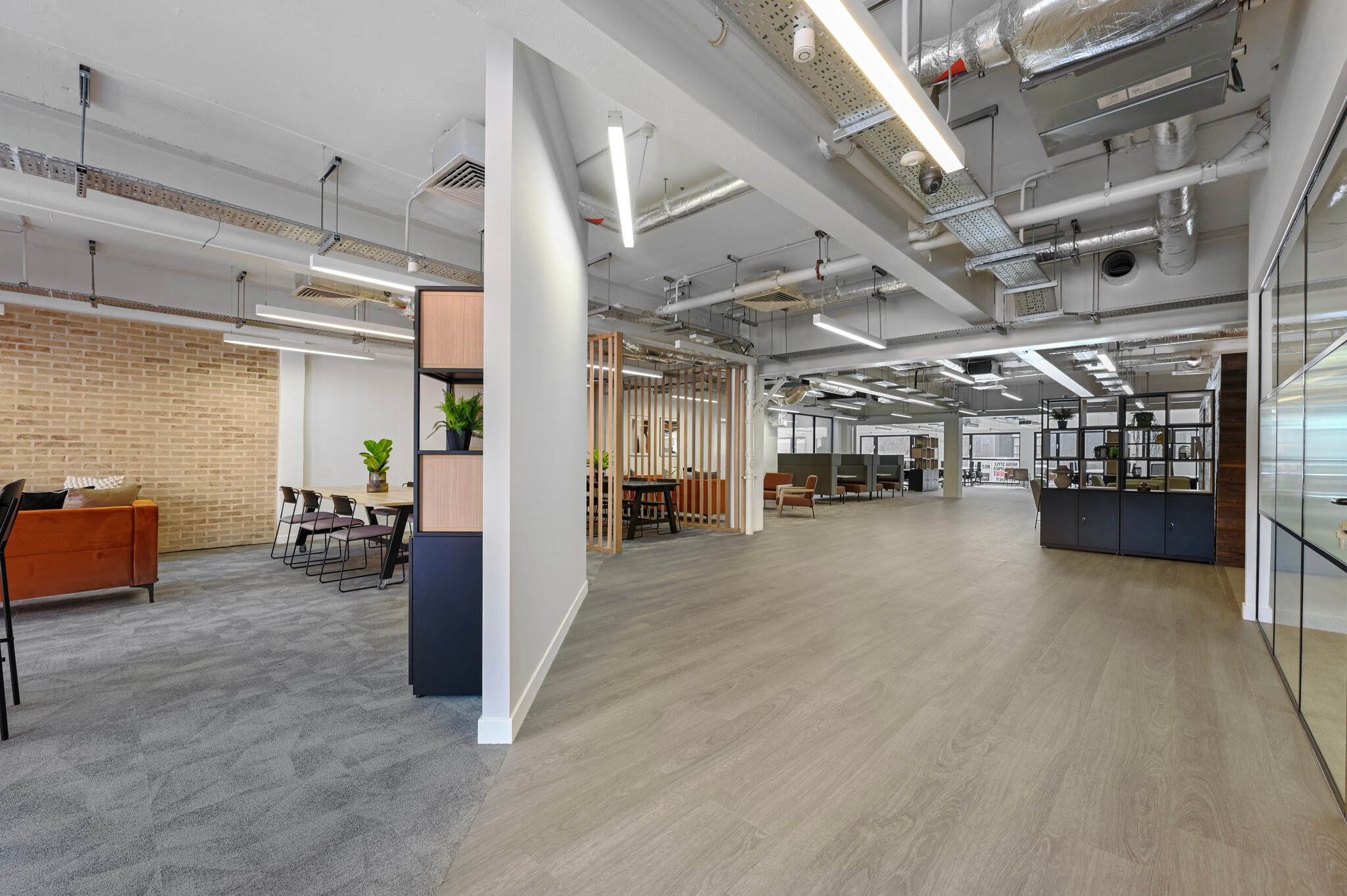 31 Old Nichol St, London for sale Interior Photo- Image 1 of 1