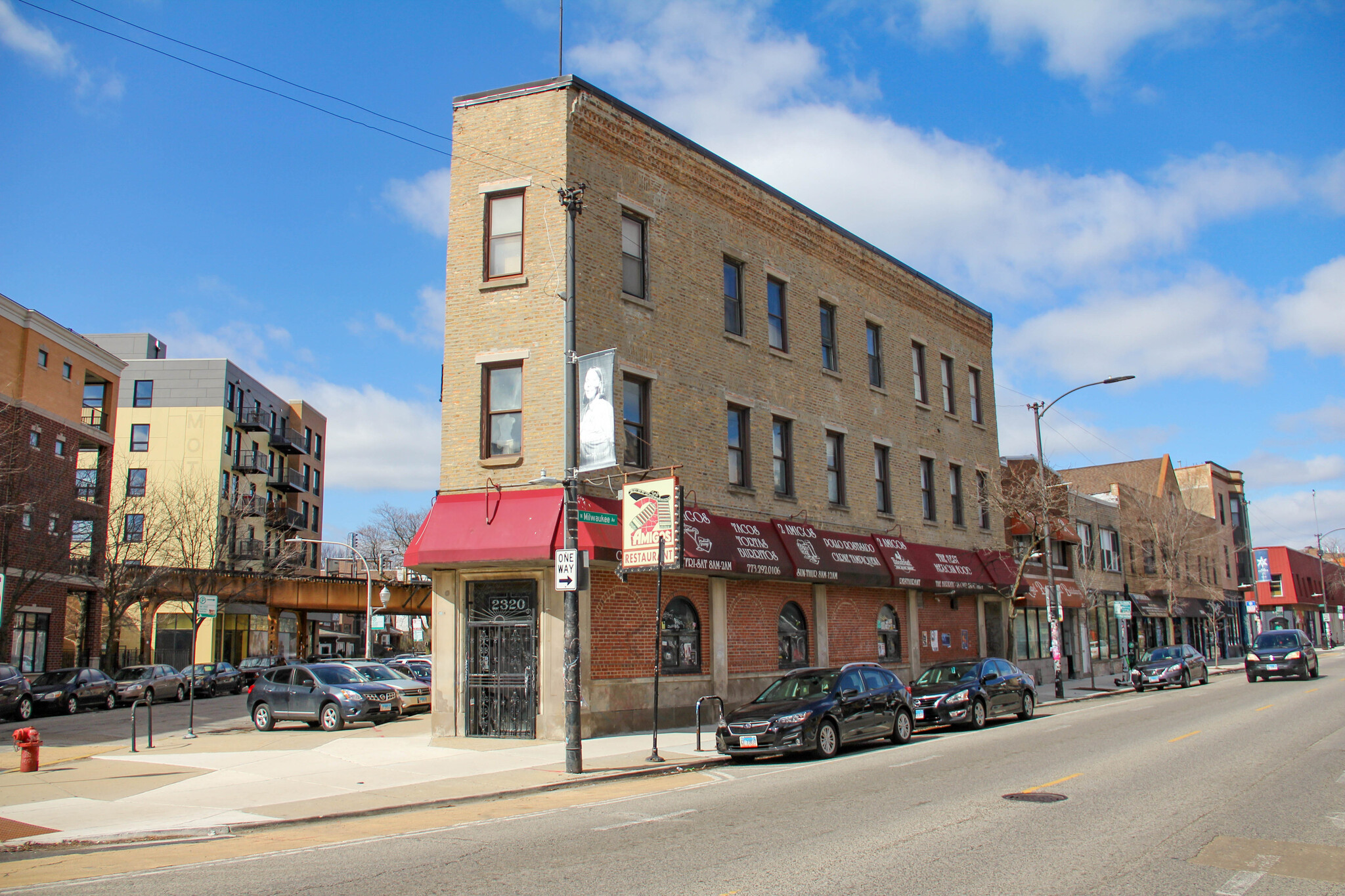 2320 N Milwaukee Ave, Chicago, IL for lease Building Photo- Image 1 of 5