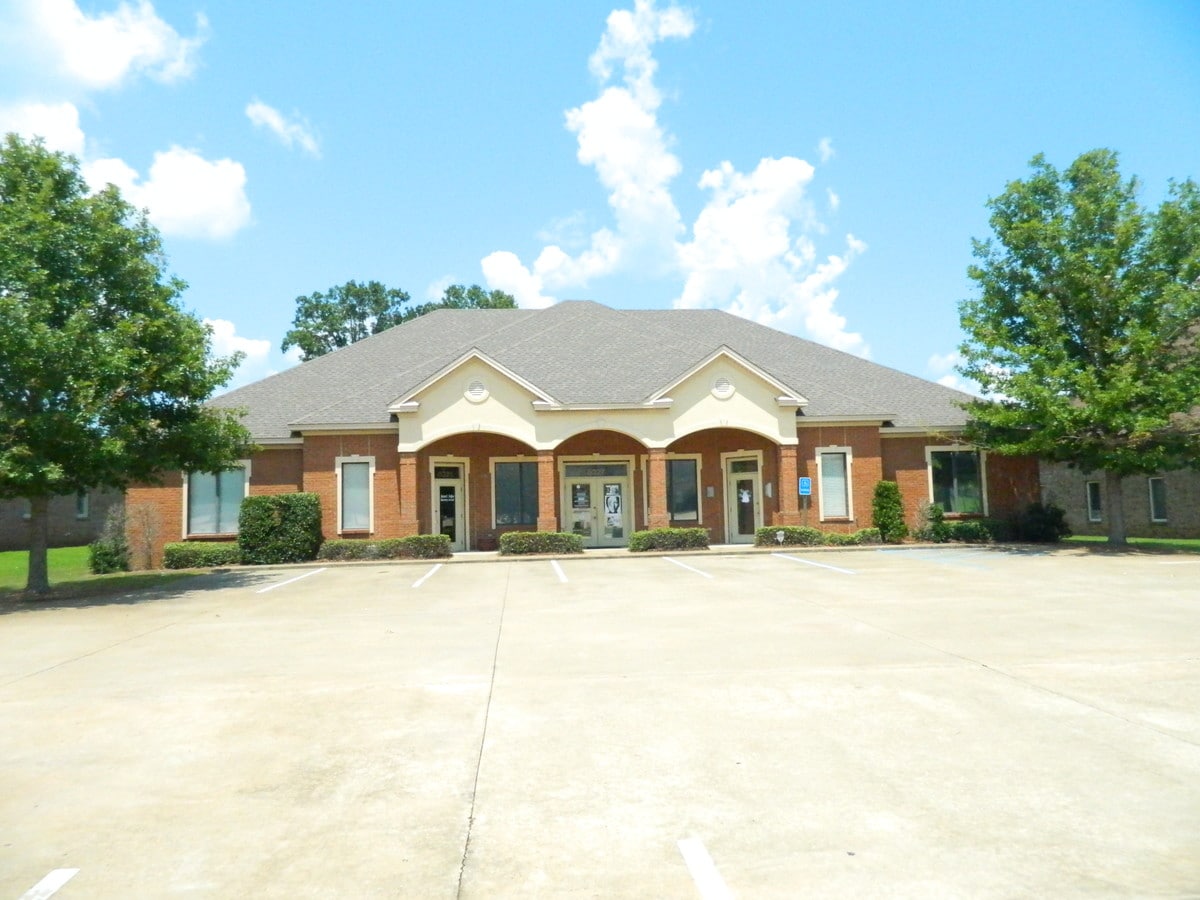 83258329 Crossland Loop, Montgomery, AL 36117