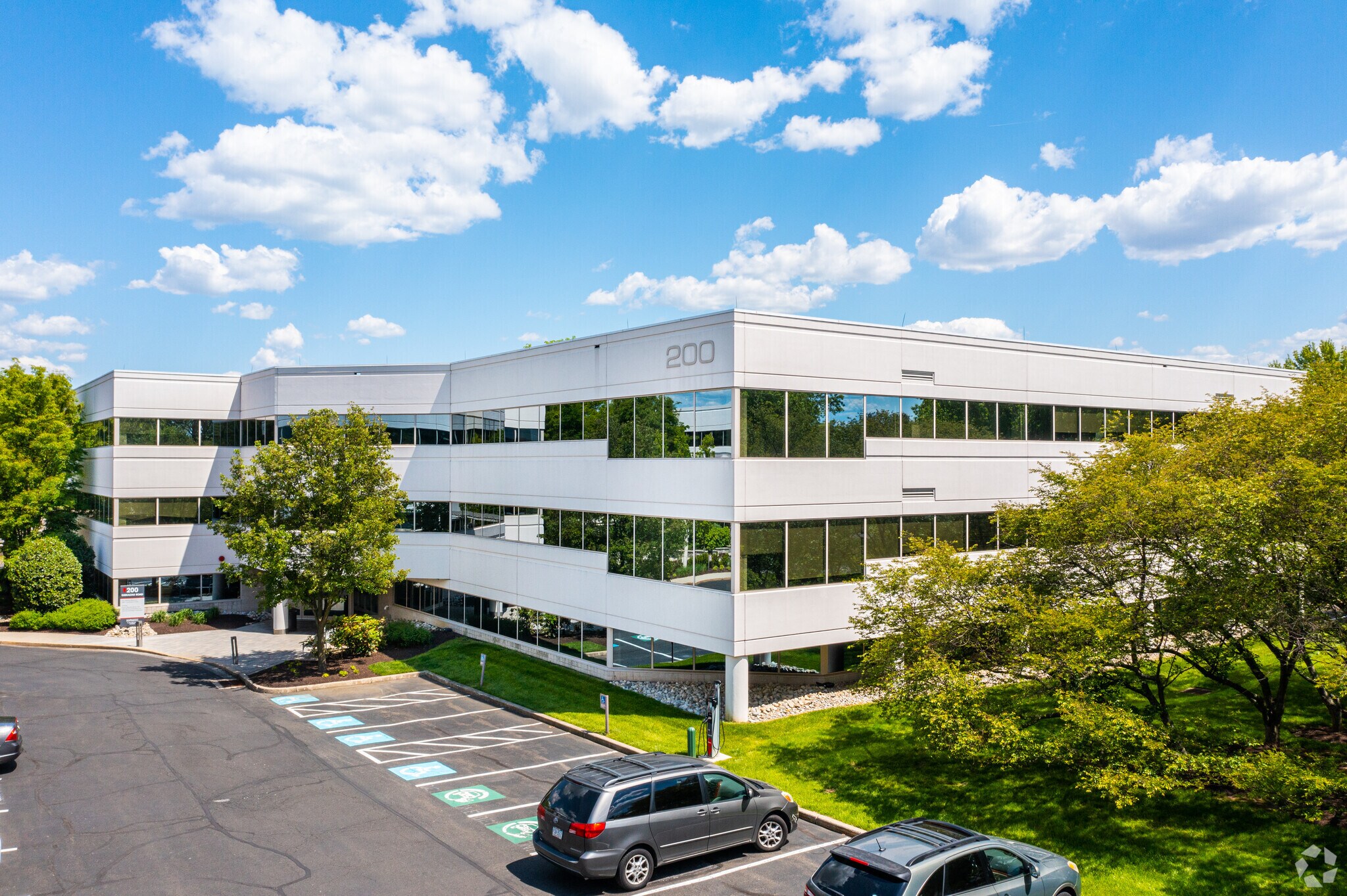 200 Gibraltar Rd, Horsham Township, PA for sale Primary Photo- Image 1 of 1