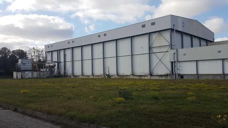 Office in Langon for lease - Building Photo - Image 3 of 13