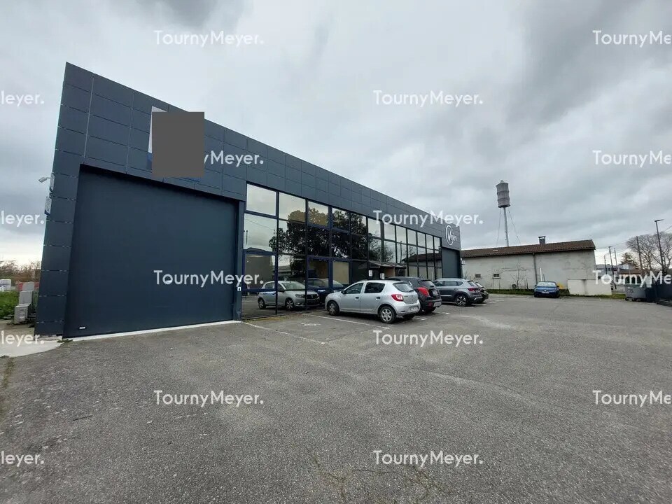 Flex in Toulouse for sale Building Photo- Image 1 of 6