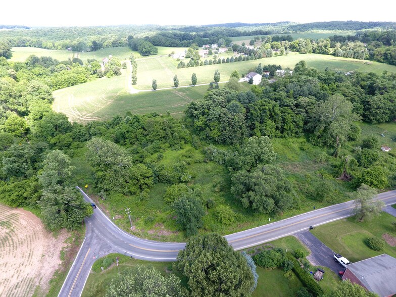 13 River Rd, Pequea, PA 17565