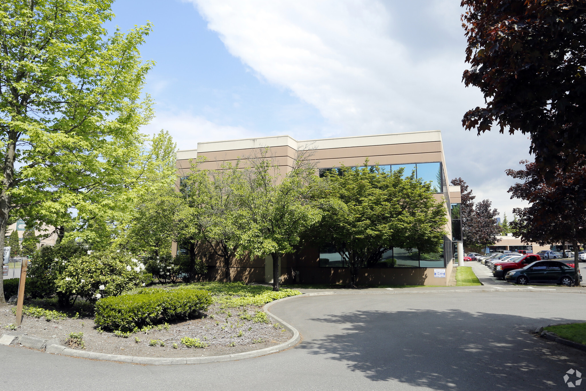 2414 SW Andover St, Seattle, WA 98106 - Frye Commerce Center | LoopNet