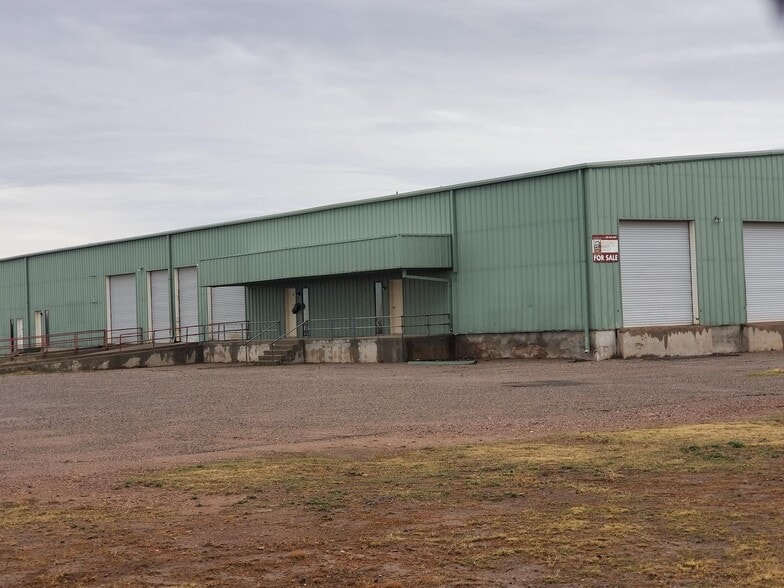 100 E 9th St, Douglas, AZ for lease - Primary Photo - Image 1 of 6