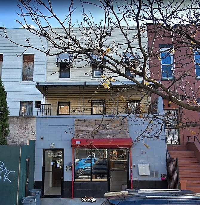 335 Tompkins Ave, Brooklyn, NY for sale Primary Photo- Image 1 of 1