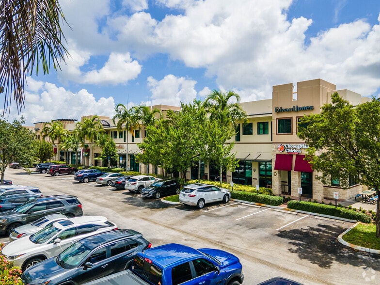 4900 S University Dr, Davie, FL 33328 - The Great Florida Bank Center - 5917 S University Dr Davie Fl 33328
