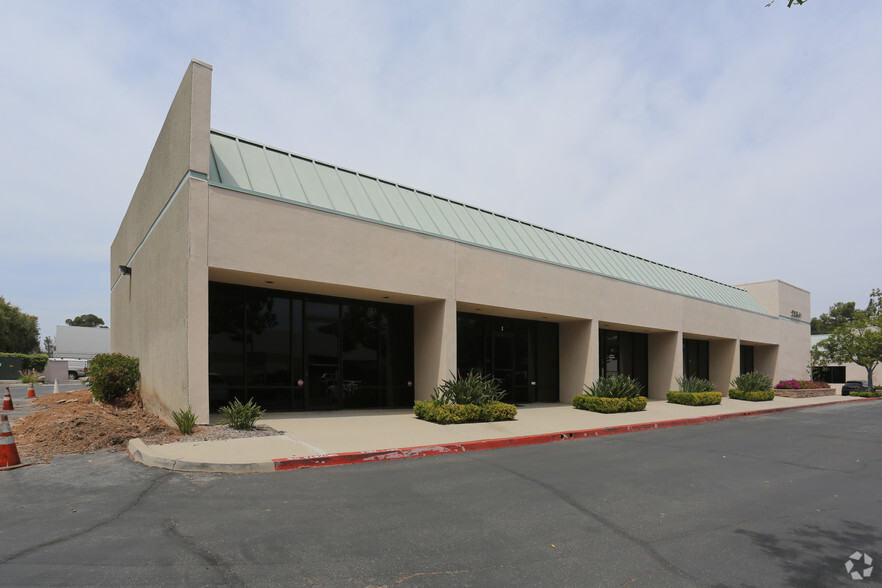 22541 Aspan St, Lake Forest, CA for lease - Building Photo - Image 3 of 5