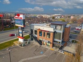 1022 N Columbia Center Blvd, Kennewick WA - Bar