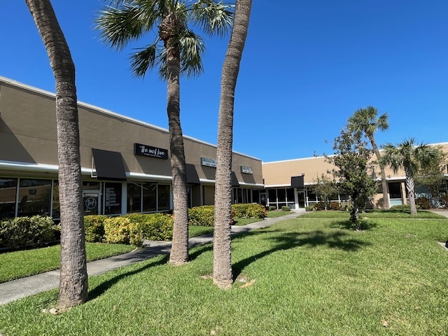 5404 Hoover Blvd, Tampa, FL for sale - Building Photo - Image 2 of 23