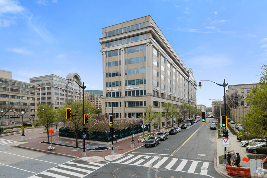 1201 Maryland Ave SW, Washington, DC for lease - Building Photo - Image 2 of 8