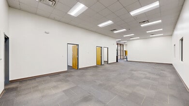 6870 Firstpark Blvd, Lakeland, FL for lease Matterport 3D Scan- Image 1 of 13