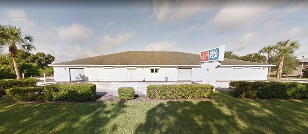 240 SE Interstate Ct, Palm Bay, FL for sale - Building Photo - Image 2 of 36