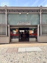 Retail in Barcelona, Barcelona for lease Building Photo- Image 2 of 2