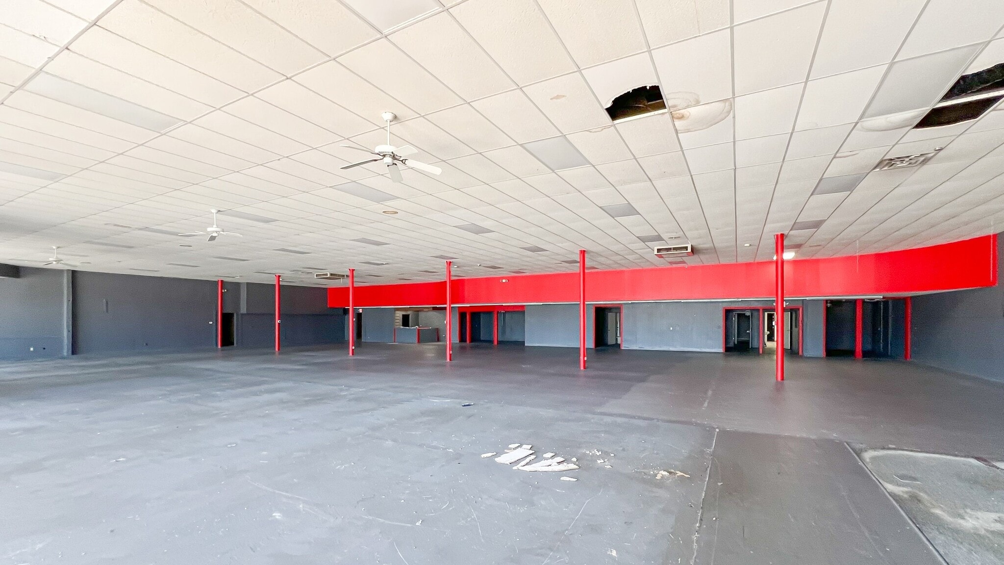 1925-2141 S Main St, Morton, IL for lease Interior Photo- Image 1 of 13