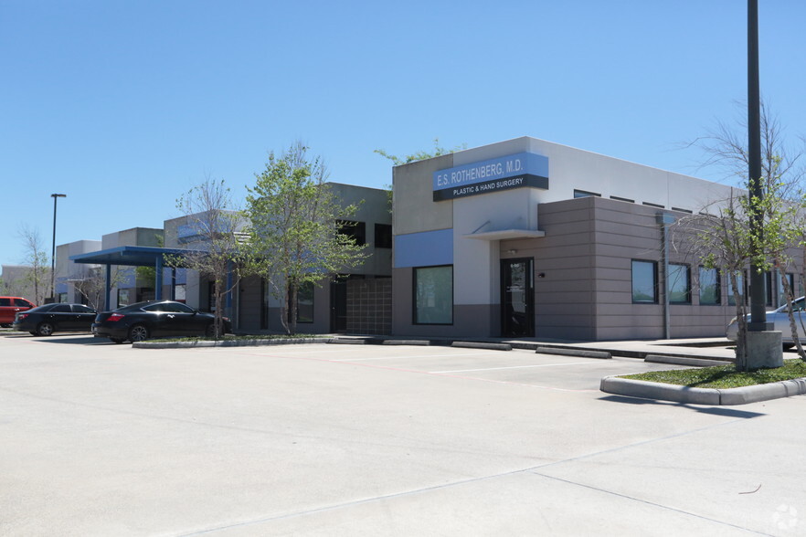 5150 Crenshaw Rd, Pasadena, TX for lease - Building Photo - Image 1 of 4