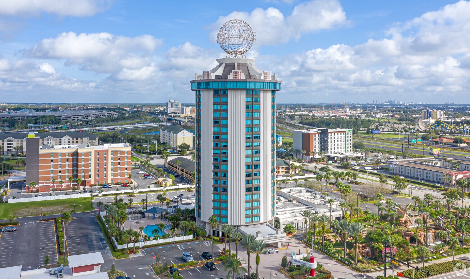 5905 International Dr, Orlando, FL 32819