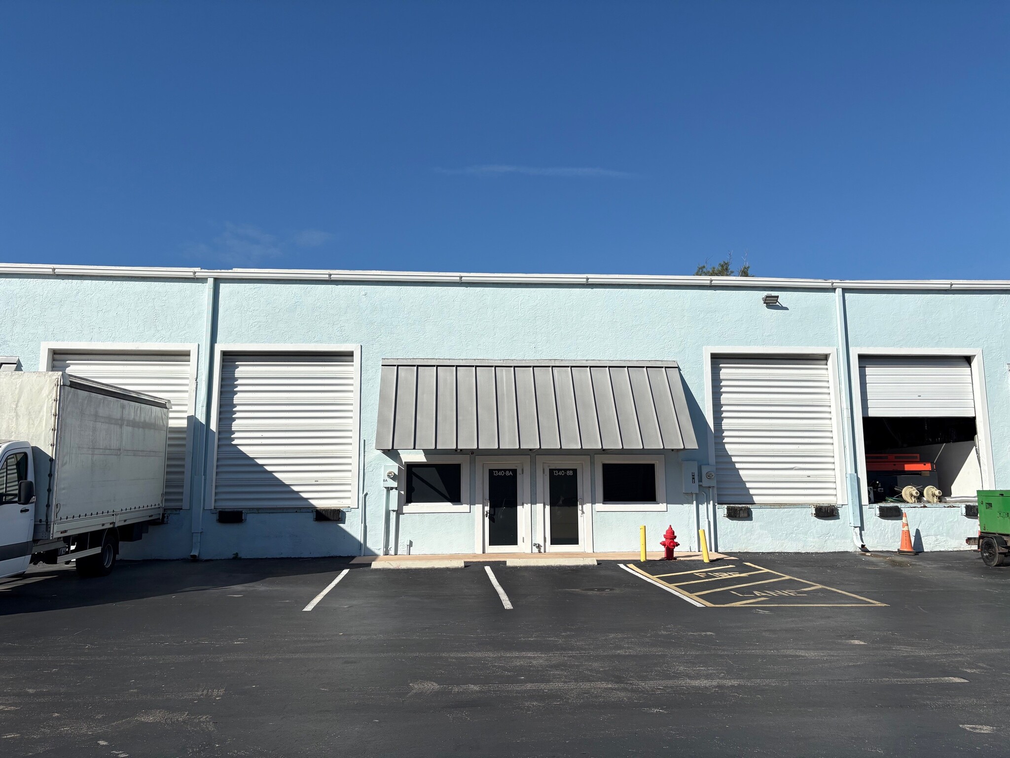 1200-1340 Stirling Rd, Dania Beach, FL for lease Building Photo- Image 1 of 8