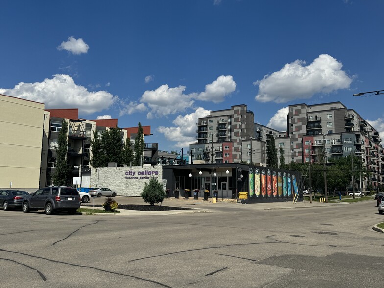 10505 123rd St NW, Edmonton, AB for lease - Building Photo - Image 3 of 6