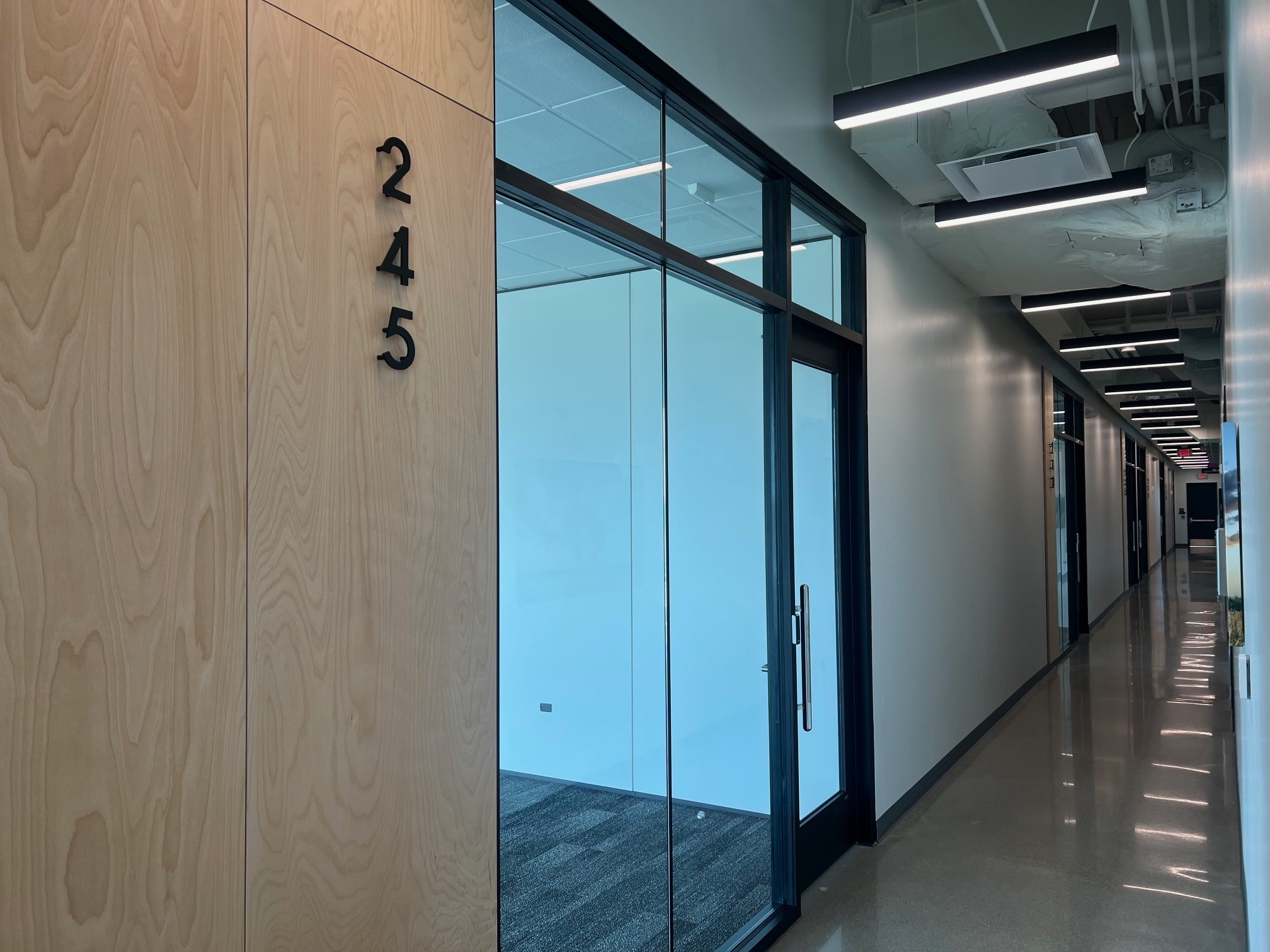 1960 Kimball Ave, Manhattan, KS for lease Interior Photo- Image 1 of 5