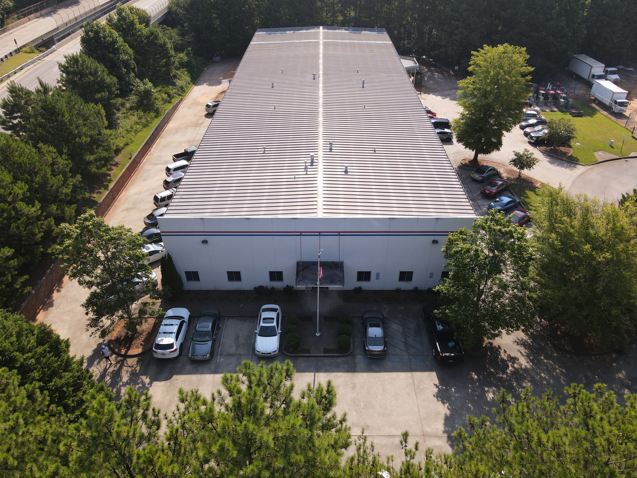 2205 May Ct NW, Kennesaw, GA for lease Building Photo- Image 1 of 25