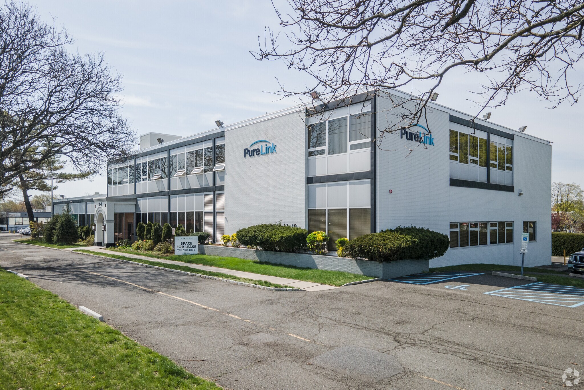 22-10 State Route 208, Fair Lawn, NJ for sale Building Photo- Image 1 of 1