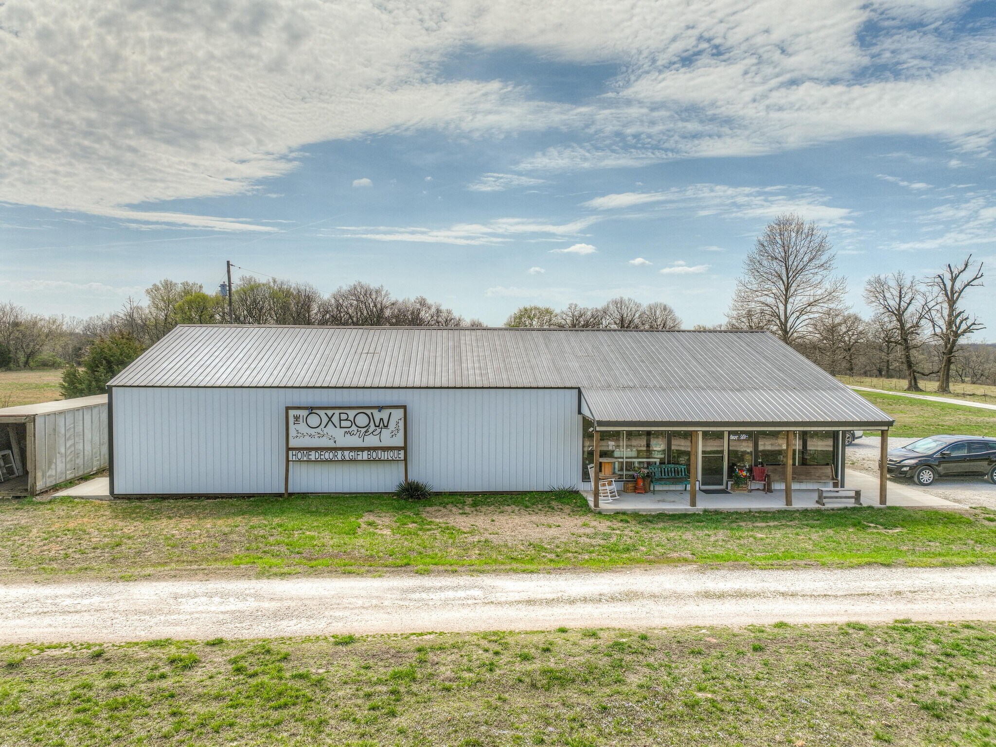 8637 Oxbow Ln, Neosho, MO for sale Primary Photo- Image 1 of 1