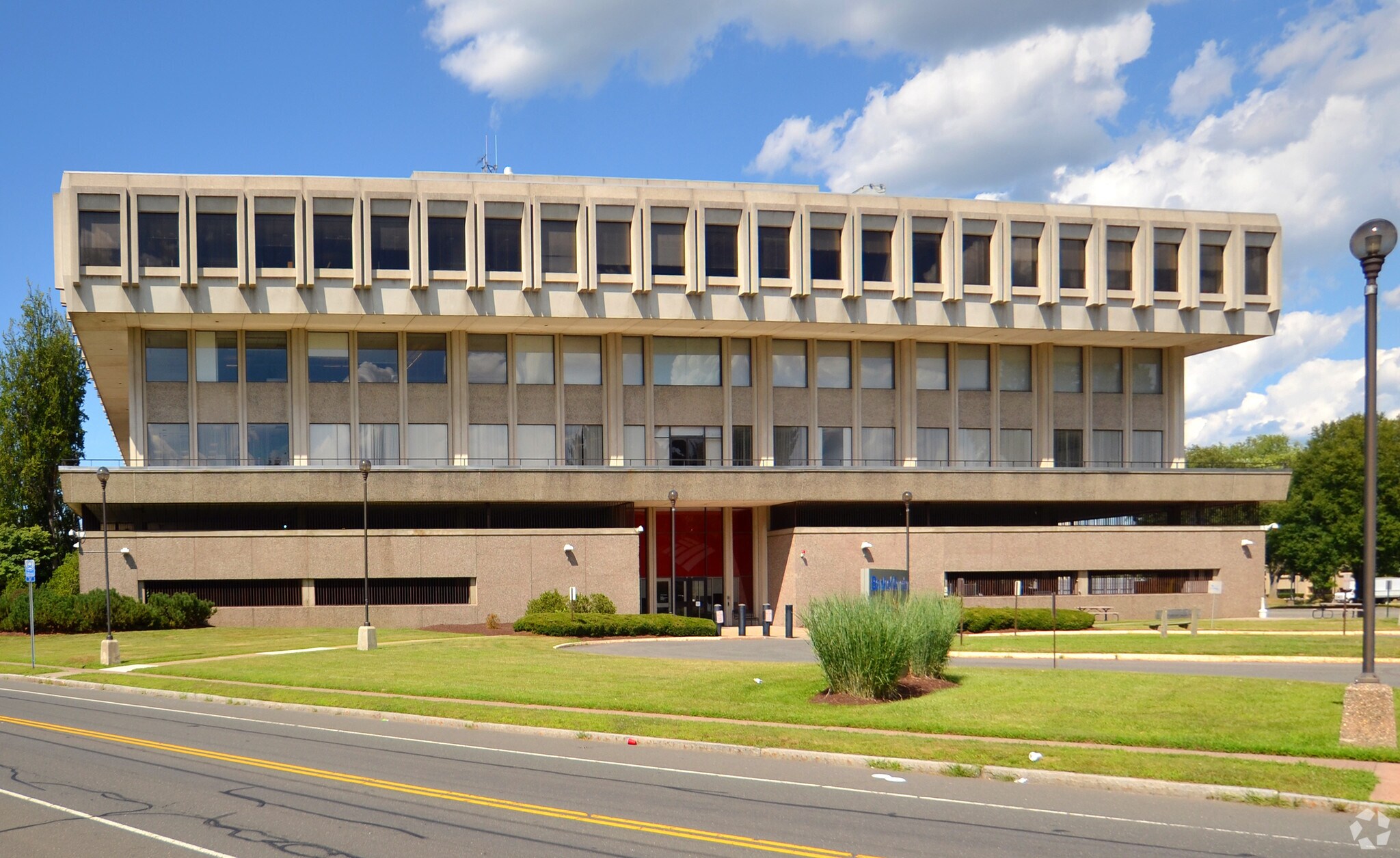 99 Founders Plz, East Hartford, CT for sale Primary Photo- Image 1 of 1