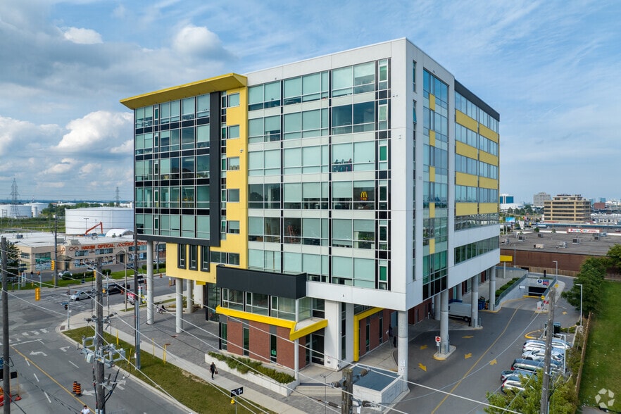 1275 Finch Ave W, Toronto, ON for sale - Building Photo - Image 2 of 13