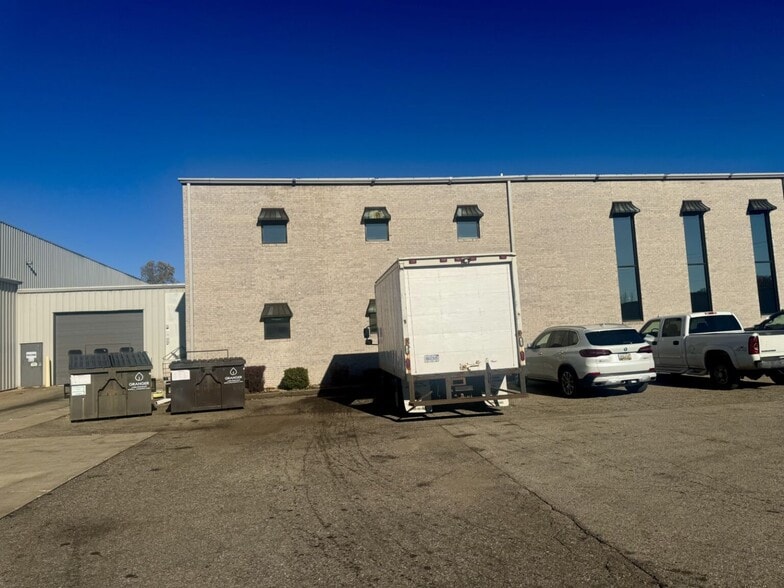 4200 Legion Dr, Mason, MI for lease - Building Photo - Image 3 of 19