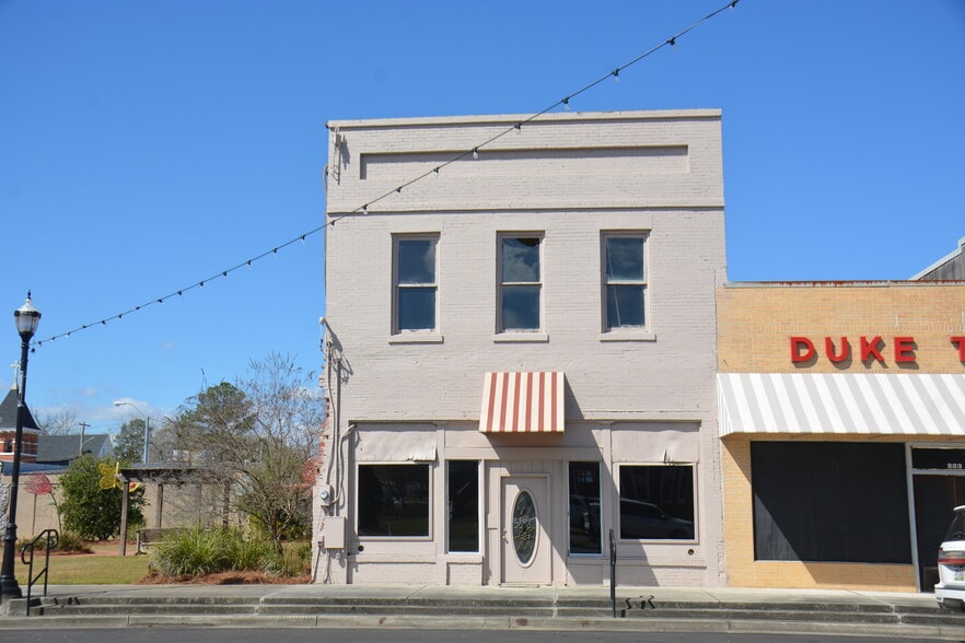 217 Court Ave, Elba, AL for sale - Building Photo - Image 2 of 15
