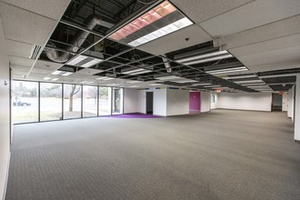 27335 W 11 Mile Rd, Southfield, MI for lease Interior Photo- Image 1 of 5