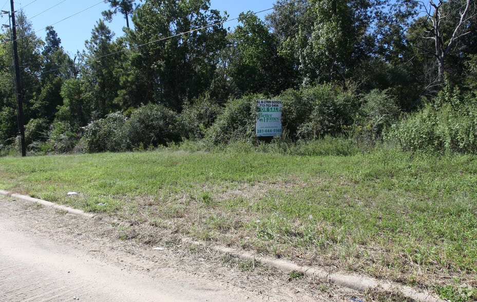 151 Sentinel Oaks, Pinehurst, TX for sale - Primary Photo - Image 1 of 1