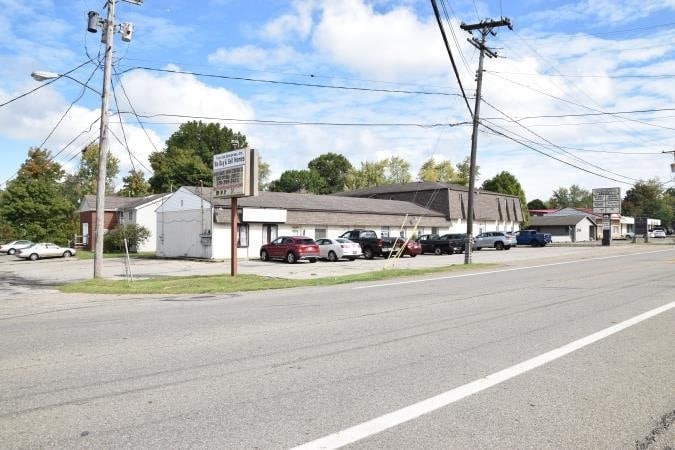 310 Churchill Hubbard Rd, Youngstown, OH for lease - Building Photo - Image 3 of 4