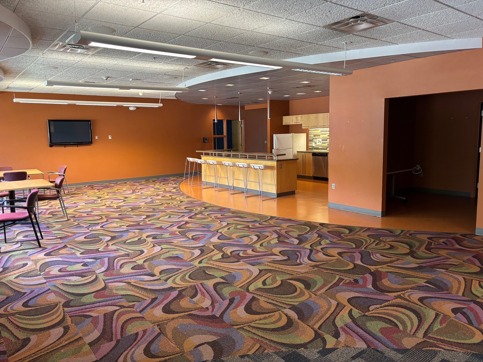 10 Brown Rd, Ithaca, NY for lease Primary Photo- Image 1 of 4