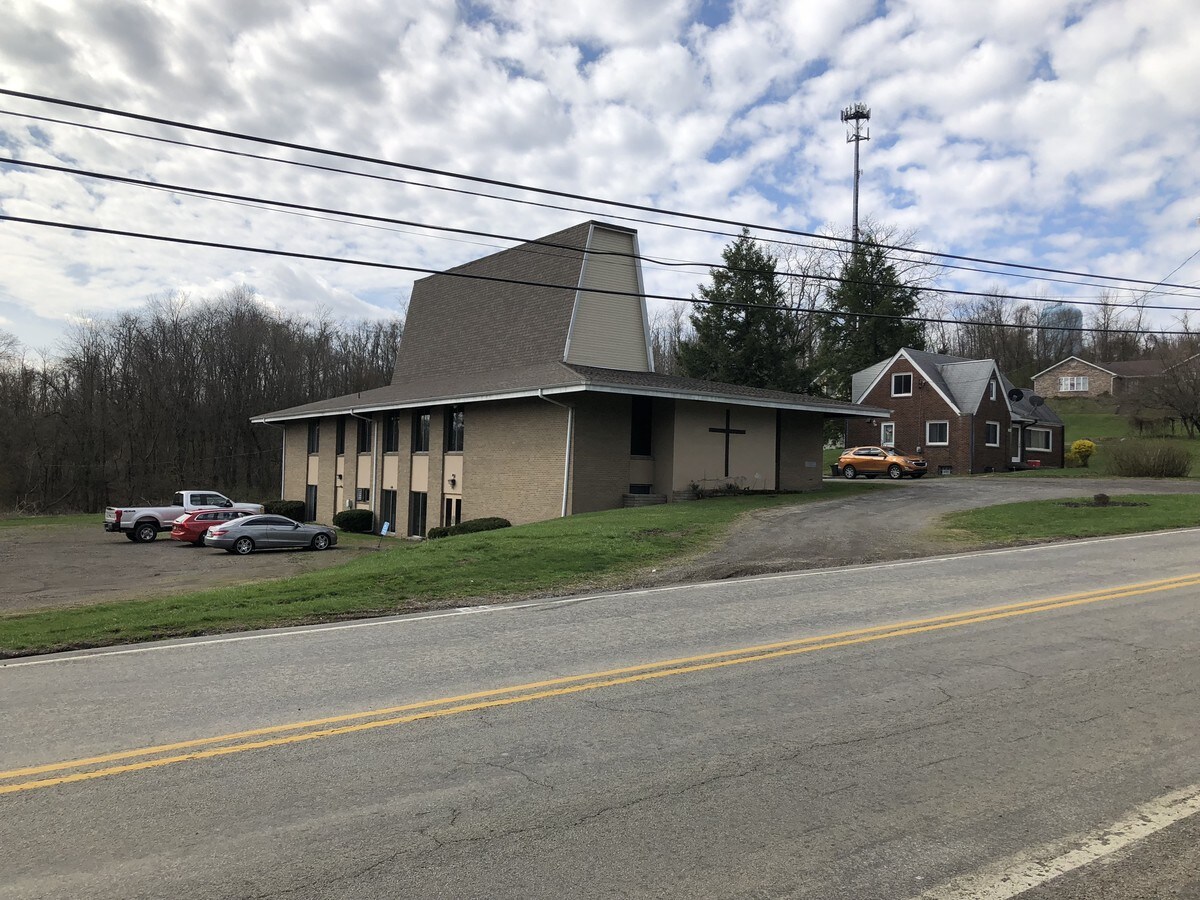 1080 Steubenville Pike, Burgettstown, PA 15021