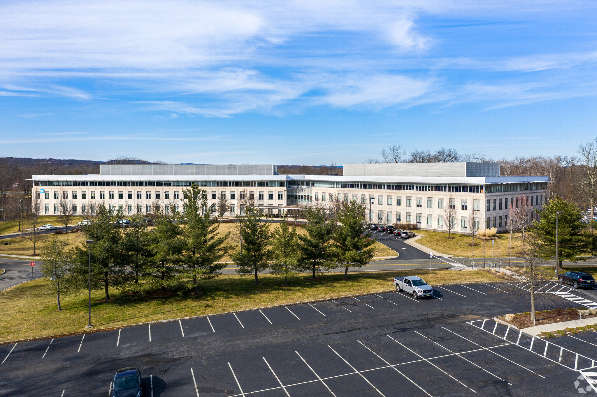 180 Park Ave, Florham Park, NJ 07932 - OfficeMedical for Lease | LoopNet