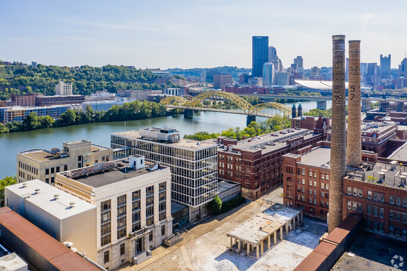 1075 Progress St, Pittsburgh, PA 15212