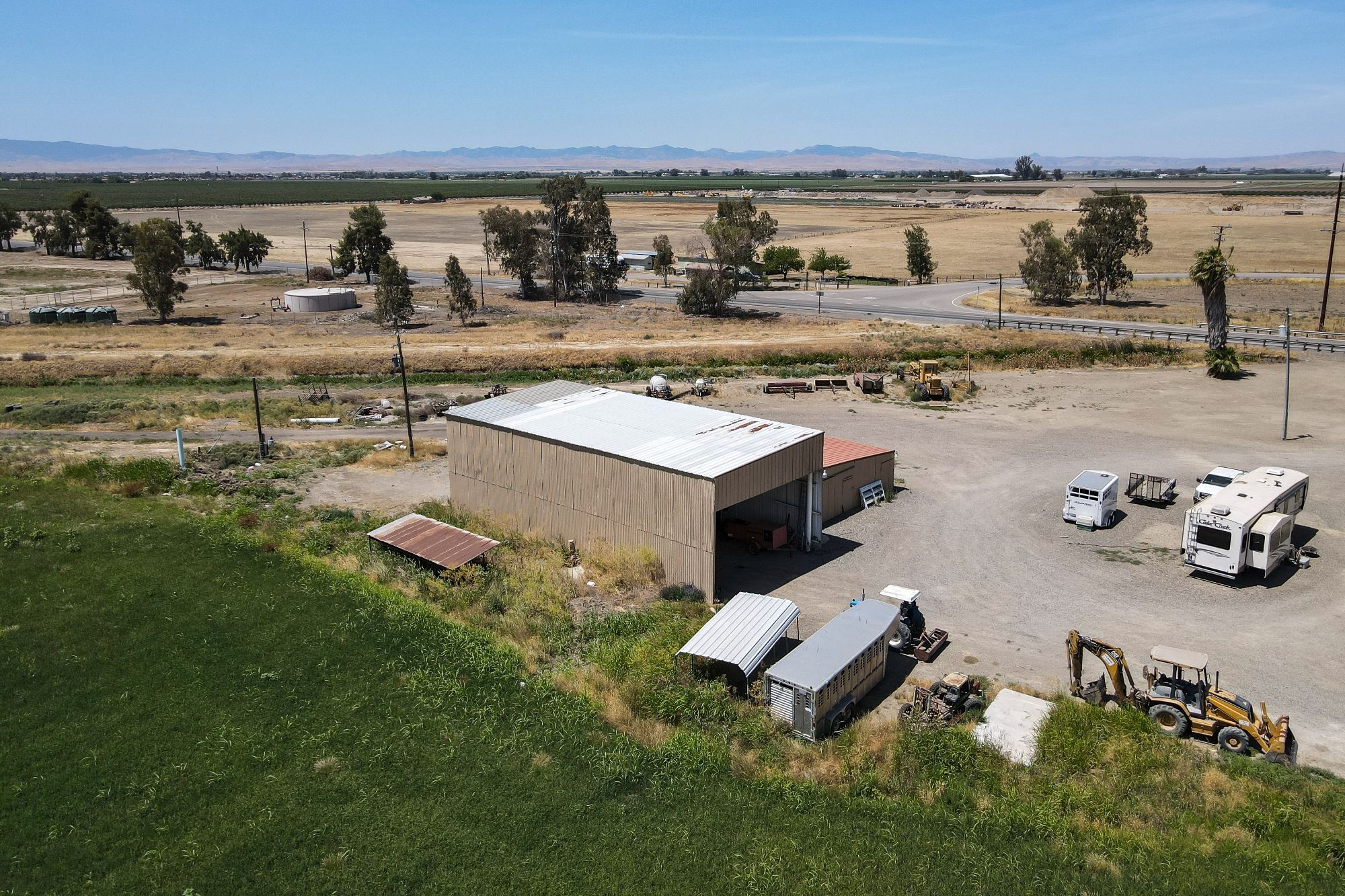 10746 S Mercey Springs Rd, Los Banos, CA for sale Primary Photo- Image 1 of 1