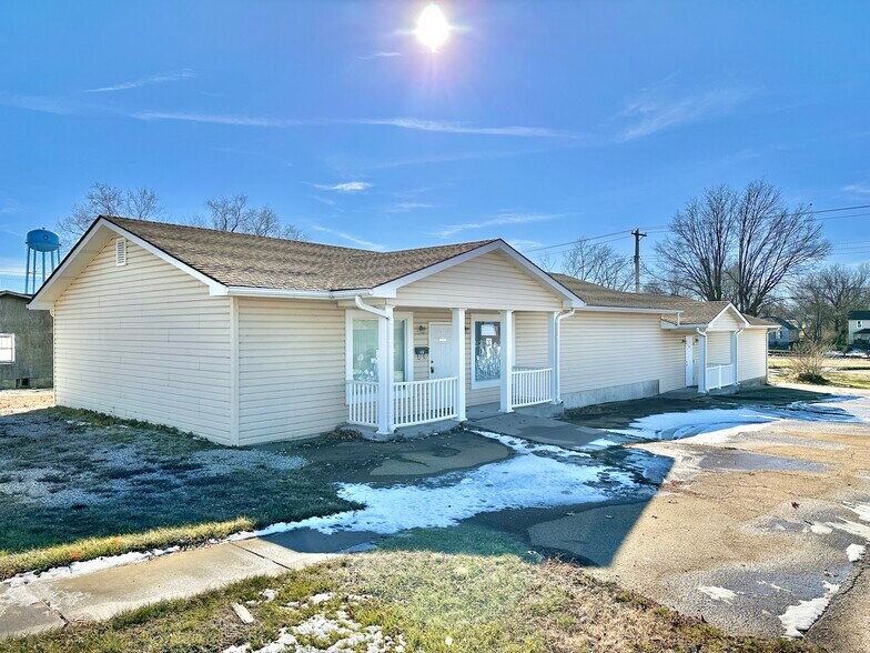 503 S Desloge Dr, Desloge, MO 63601 Office for Sale